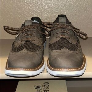 Johnston & Murphy Gray and Brown Oxfords